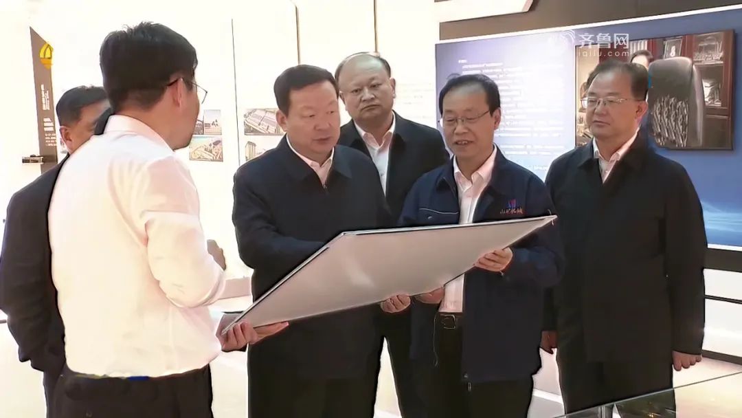 山東省委副書記、省長周乃翔蒞臨山東山礦機(jī)械有限公司新廠區(qū)調(diào)研